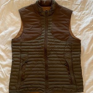 Eddie Bauer SportShop Large Tall (LT) down filled hunting vest - mint condition